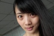 手机摄像头自拍出现白圈是什么原因？