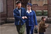 南来北往电视机插曲的名称是什么？插曲背后的故事是什么？