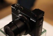 索尼RX10M5上市时间及特点？