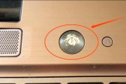 电脑卡屏时如何快速关机并重装系统？