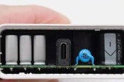 充电器壳子拆卸方法是什么？需要什么工具？