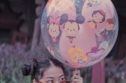 如何用手机在背包摄影机位拍照？