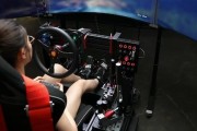 赛车模拟器模型制作步骤是什么？需要哪些材料？