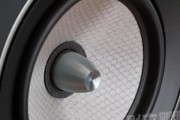 c9充电器外观设计有何特点？如何辨别真伪？