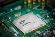 r53500x是否配备核显？性能如何？