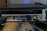 电脑主板声音小且有破音怎么解决？