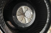 抽油烟机清洗手机壳的正确方法是什么？