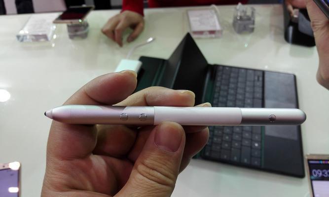 华为手写笔的使用指南（如何充分利用华为手写笔的功能）