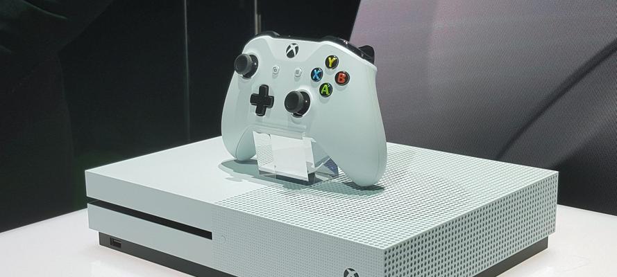 XboxOneS对飙XboxOne