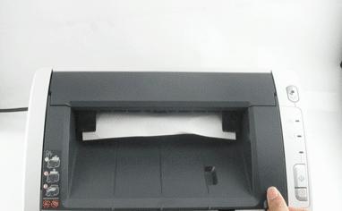 解决打印机不出纸问题的方法（如何应对打印机无纸状态）