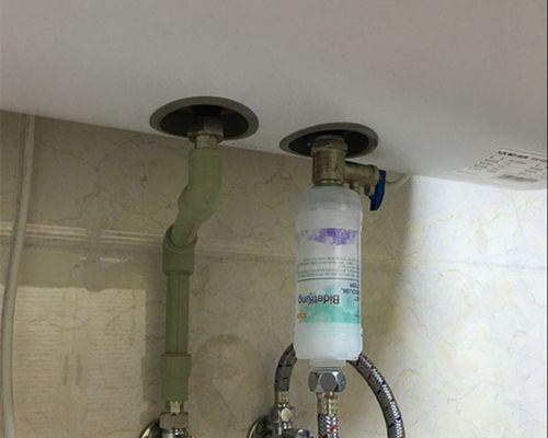 如何清洗热水器过滤器（有效清除污垢）