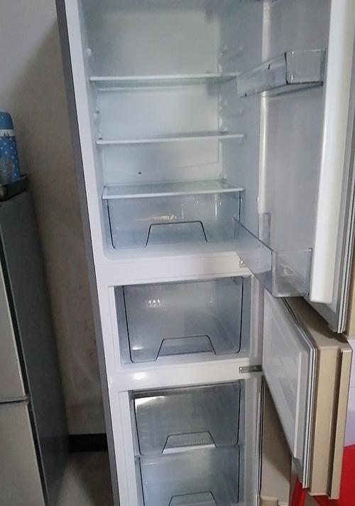 美的冰箱不冷冻怎么办（解决冰箱不冷冻问题的实用方法）