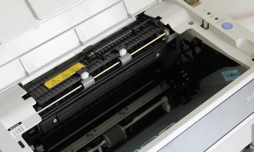 如何修复复印机机盖松动问题（解决复印机机盖松动的实用方法和技巧）
