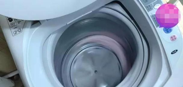 洗衣机内桶壁清洁的正确方法（保持洗衣机清洁）
