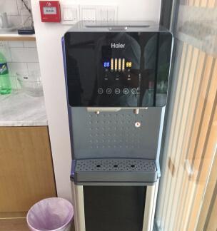 海尔饮水机故障及解决方法（饮水机故障可能原因及维修技巧）