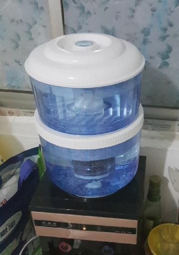 解决净水器水桶水满不出水的原因（排除净水器堵塞问题）