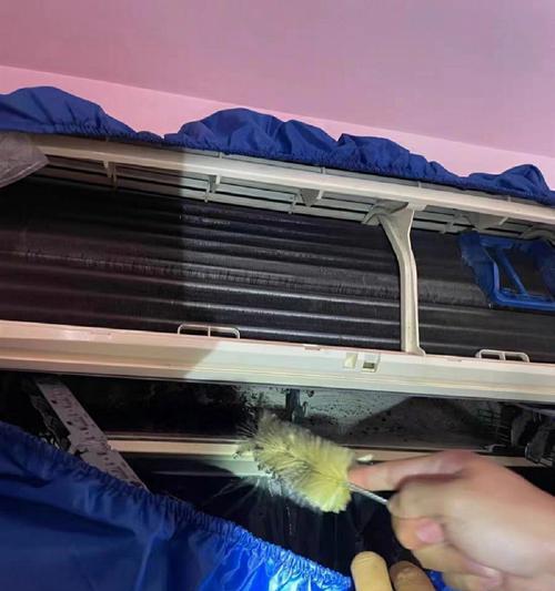 如何正确清洗柜机空调（提升空调性能与延长使用寿命的必备技巧）