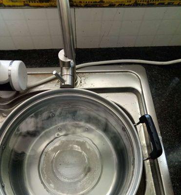 小米净水器排水不畅的解决方法（解决小米净水器排水问题的实用技巧）