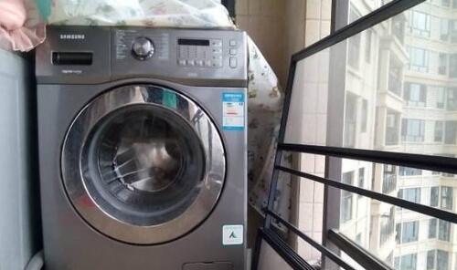 海尔洗衣机嗡嗡响不转的原因及维修方法（解决海尔洗衣机嗡嗡响不转的常见故障）