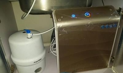 如何安装净水器（简单易懂的步骤）