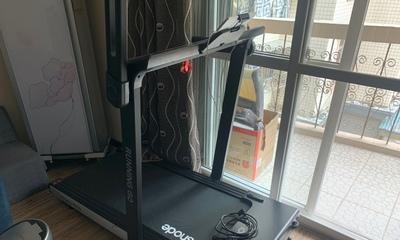 解决以斯诺德跑步机白色故障的有效方法（故障白色现象）