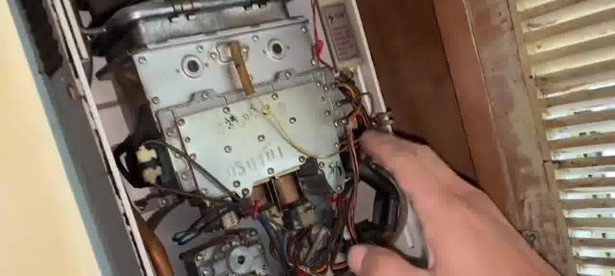热水器打不着火怎么办？热水器点火失败原因有哪些？