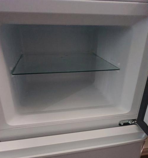 冰柜启动后一直停机怎么办？冰柜停机故障解决方法是什么？
