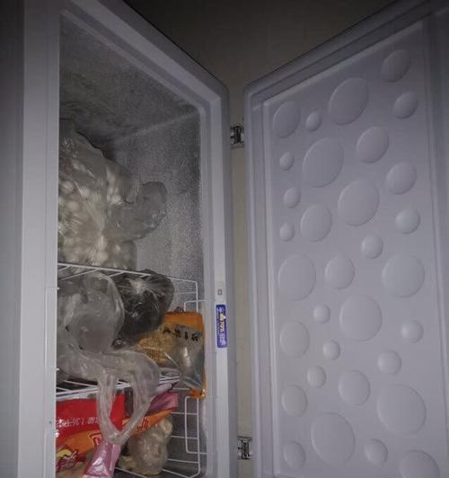 有霜冰箱上面不制冷怎么办？有霜冰箱上面不制冷原因有哪些？