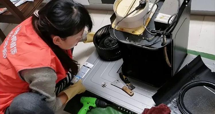 油烟机清洗完有异响怎么办？油烟机异响的原因是什么？