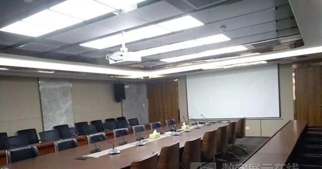 会议室投影仪屏幕怎么设置？投影仪屏幕设置有哪些方法？