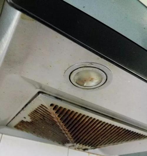 油烟机怎么清洗才能不油腻？清洗油烟机有哪些技巧？
