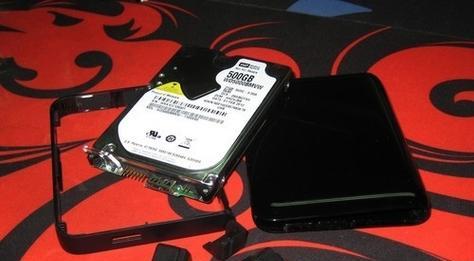 SSD电源跌落导致故障怎么办？SSD断电保护机制存在吗？