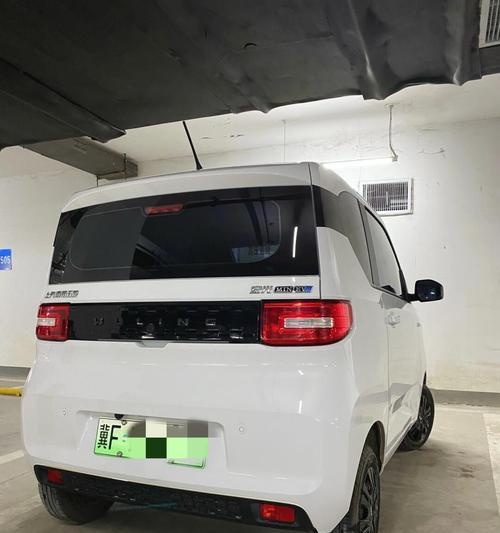 五菱宏光mini油电两用车价格是多少？购买时应注意什么？