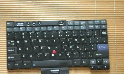 ThinkPad T400拆机图解教程？拆解过程中需要注意哪些问题？