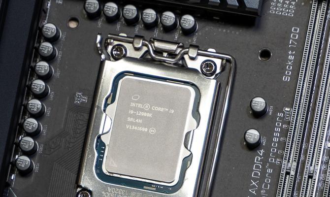 i9-12900KS性能如何？与前代相比有哪些提升？