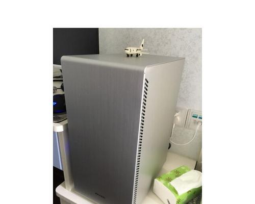 2000元组装办公主机配置推荐？i38100主机是否更合适？