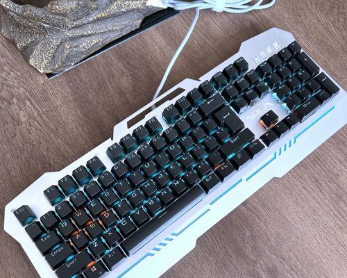 键盘青轴红轴黑轴茶轴有什么区别？如何选择适合自己的轴体？