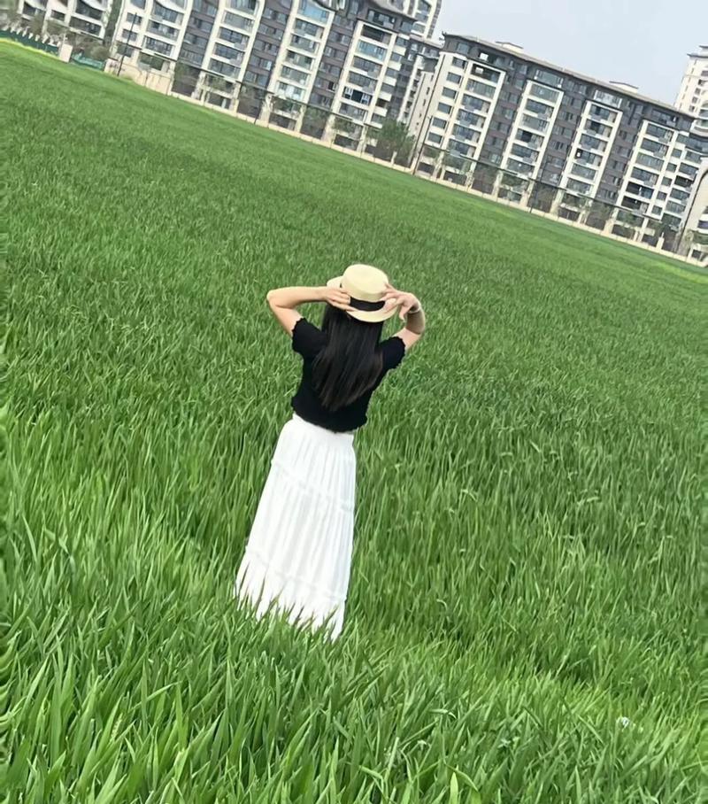 手机如何拍照才能拍出好看的背影？