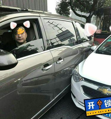 手机被撞后拍照功能异常怎么办？