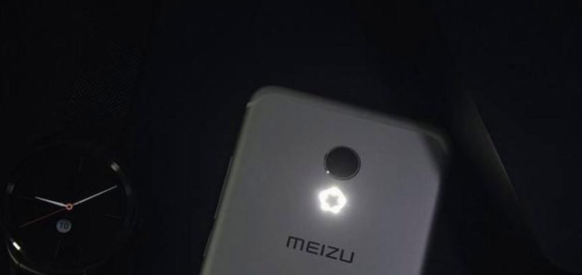 手机闪光灯拍照发绿是什么原因？如何解决？