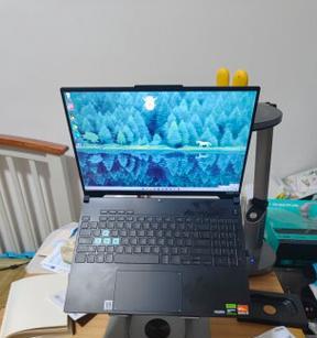批发笔记本电脑质量如何？价格优势明显吗？