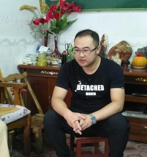 甜心小鹅相机如何用手机进行拍照？