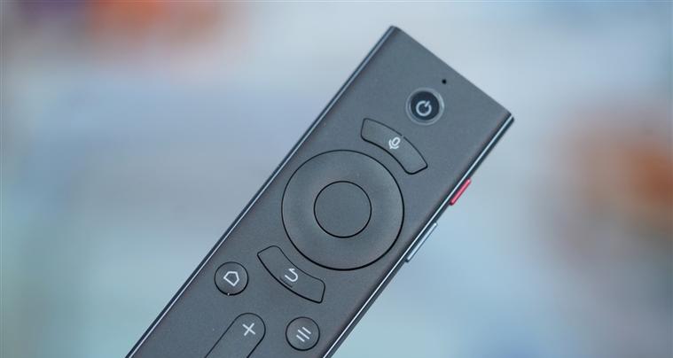 什么品牌的投影仪能在开灯情况下清晰显示？