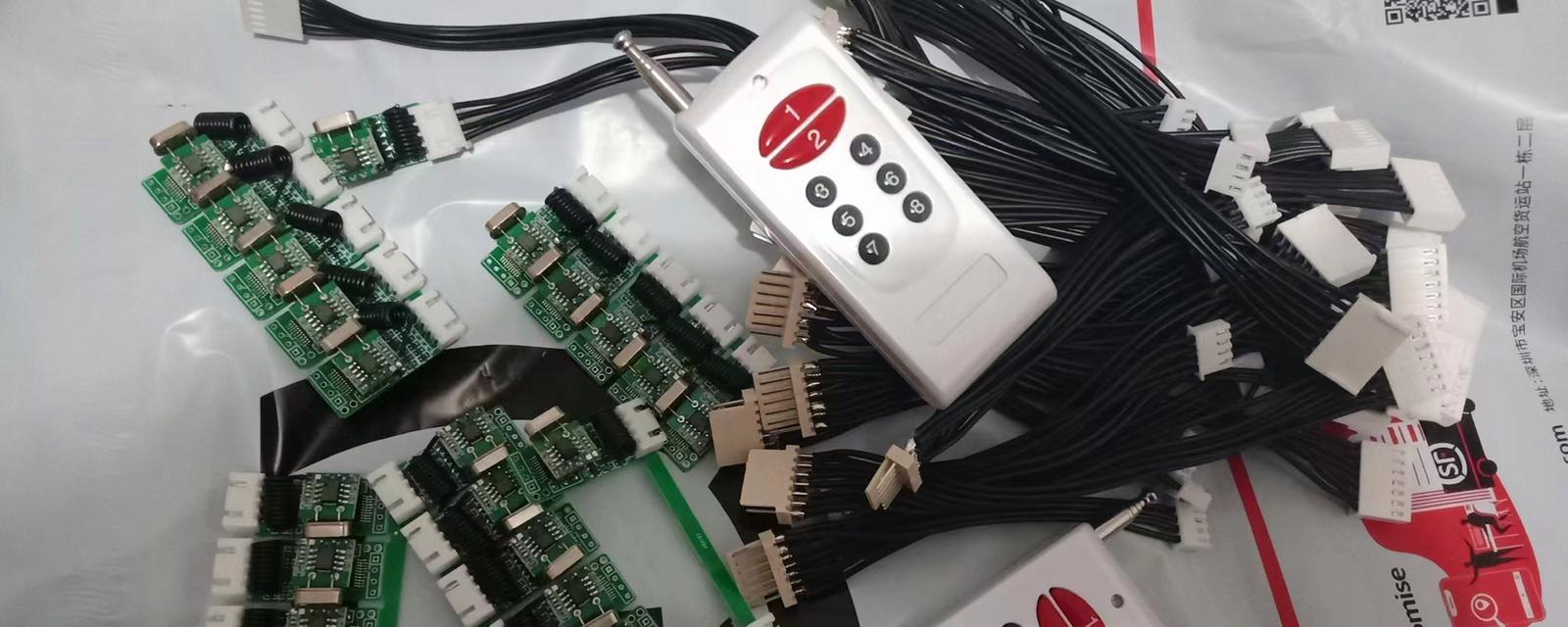 志高投影仪K8应该使用哪种遥控器？