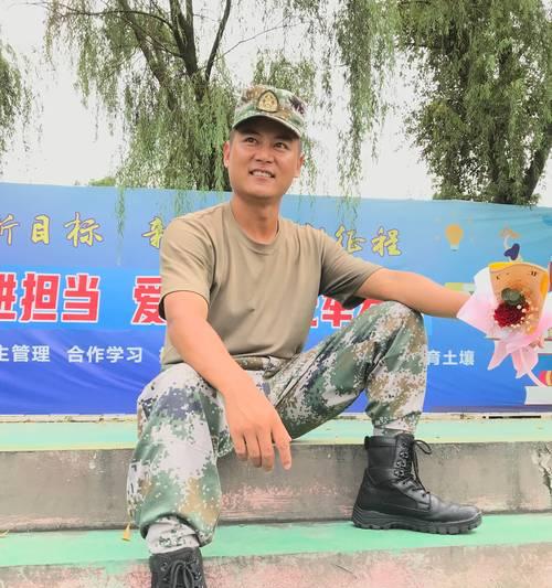 教官举手机拍照怎么办？如何应对这种情况？