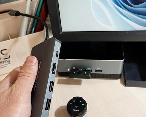 电脑如何放置扩音器以增强声音？扩音器放置位置有何讲究？