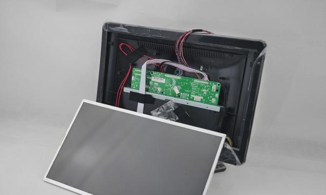旧笔记本改电视机方法是什么？