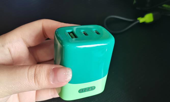 小猫专属充电器有何特点？如何为小猫选择合适的充电器？