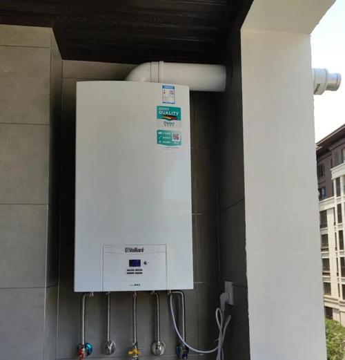 热水器排气管漏水原因是什么？如何进行维修？