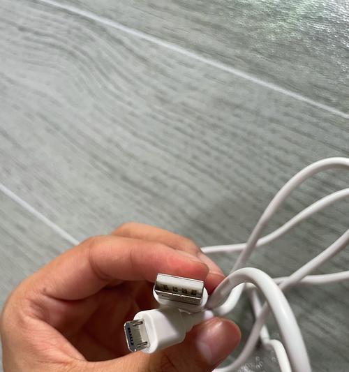 充电器烧线是什么情况？如何预防和处理充电器烧线？
